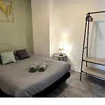 Verdant Oasis - Proche Du Centre - Wifi Gratuit - Parking A Proximite