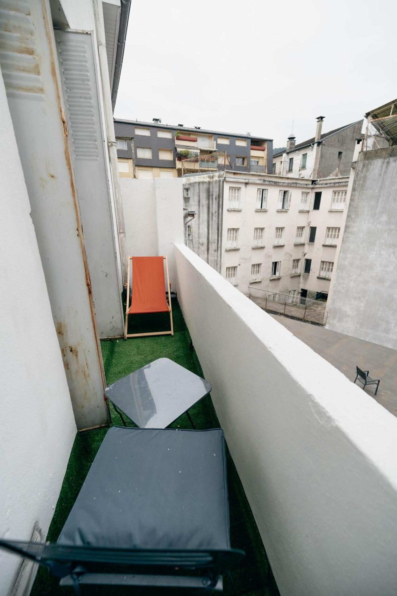 Verdant Oasis - Proche Du Centre - Wifi Gratuit - Parking A Proximite *