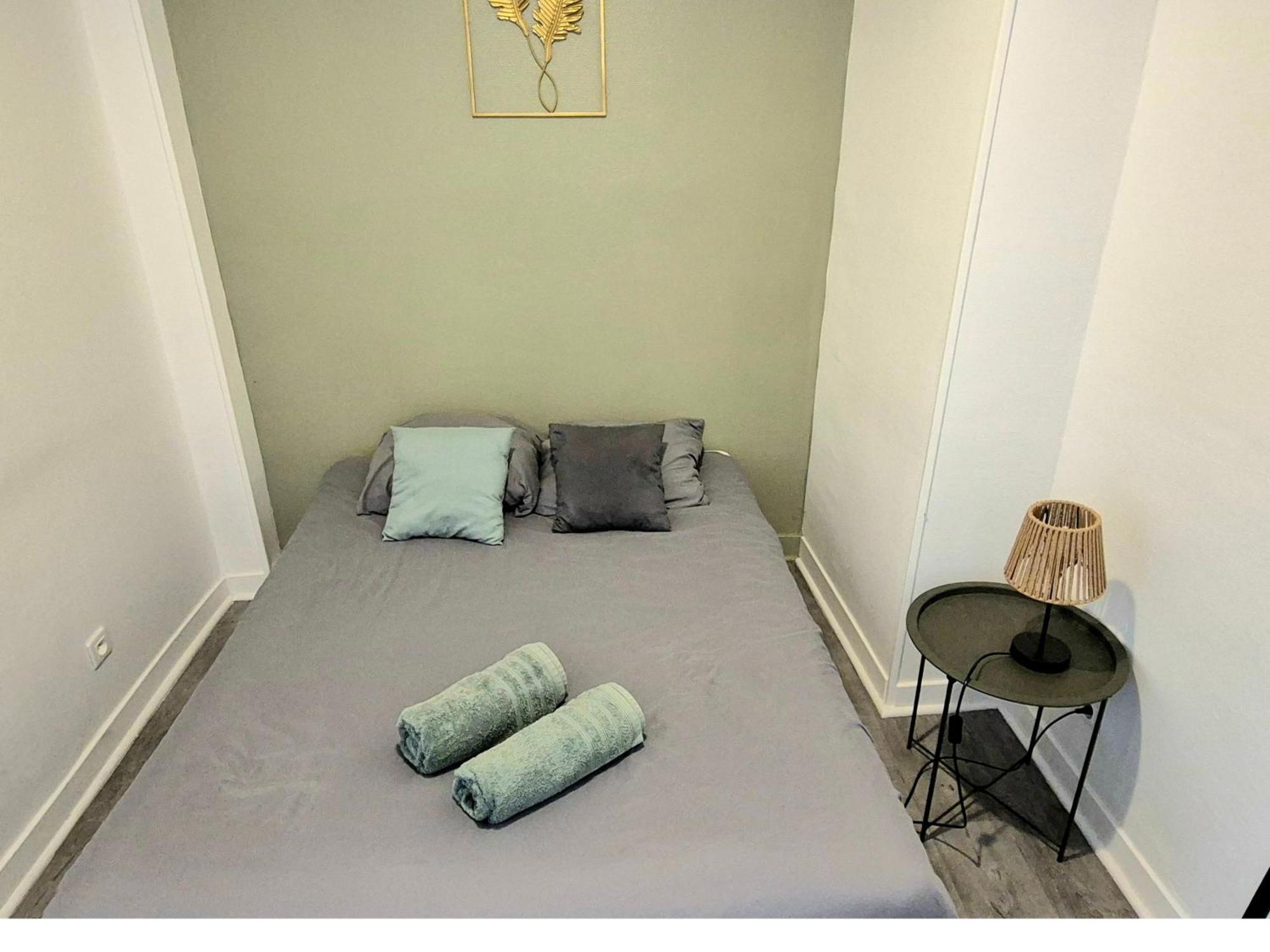 Verdant Oasis - Proche Du Centre - Wifi Gratuit - Parking A Proximite Appartement